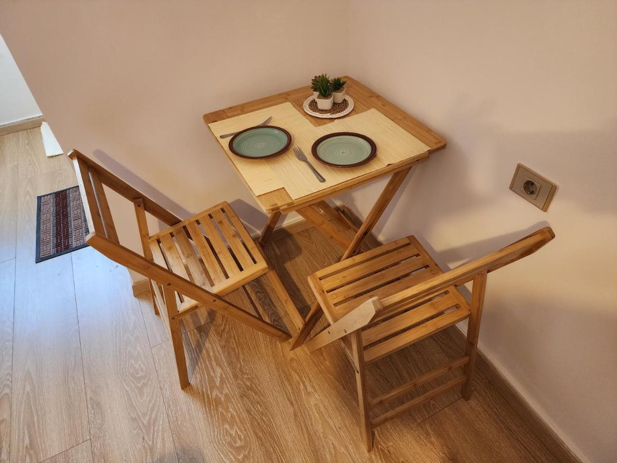 Andi'S Place-Comfy Studio-City Center Τίρανα Εξωτερικό φωτογραφία